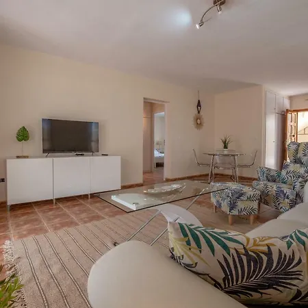 Apartment Orquidea *